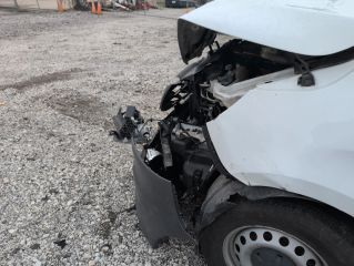 2021 Mercedes-Benz Sprinter 1500 Standard Roof I4 - Primary Damage Right Image